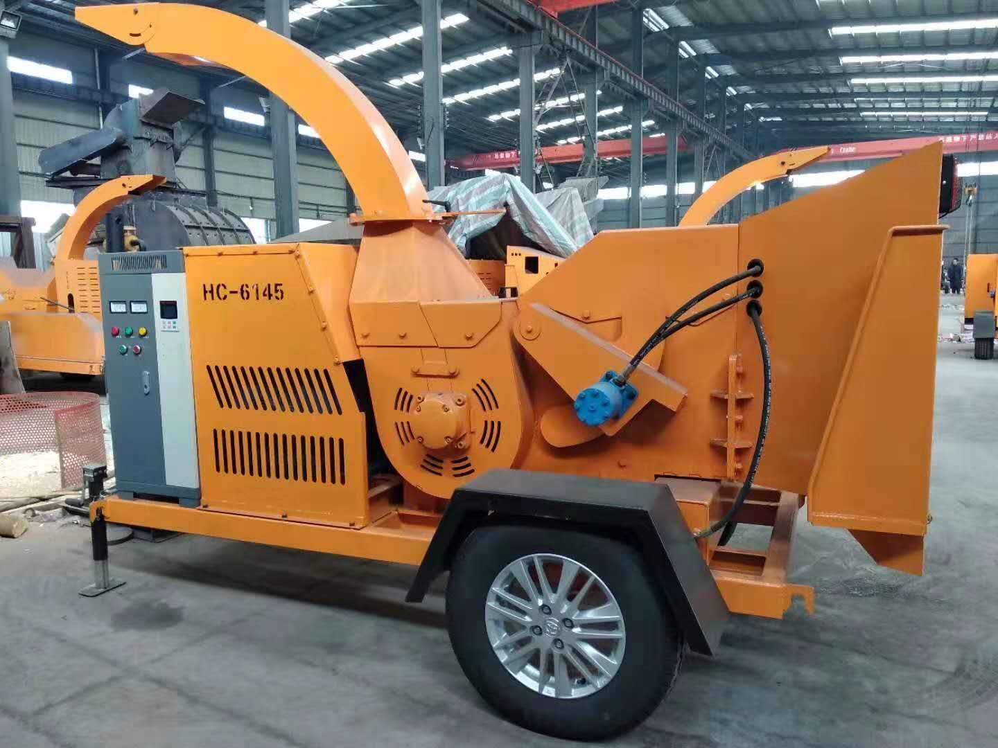 Special branch crusher for garden