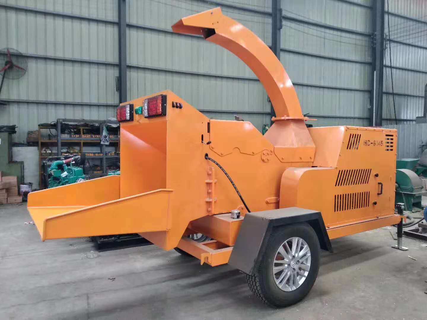 Special branch crusher for garden