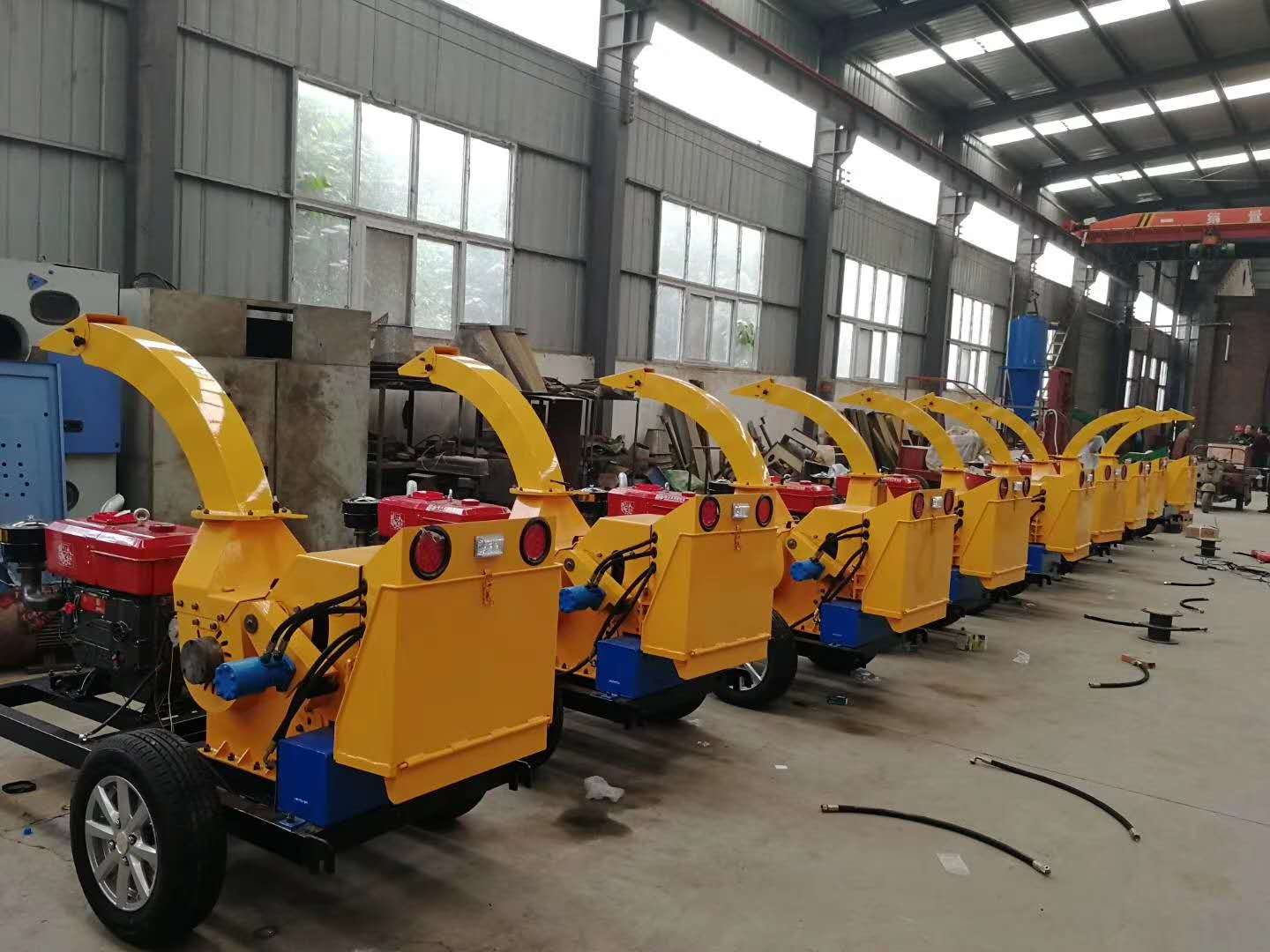 Large garden branch shredder