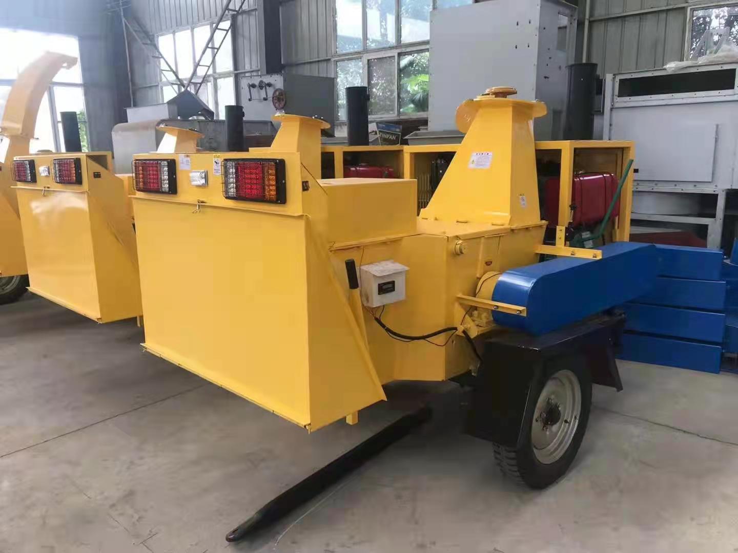 Large garden branch shredder