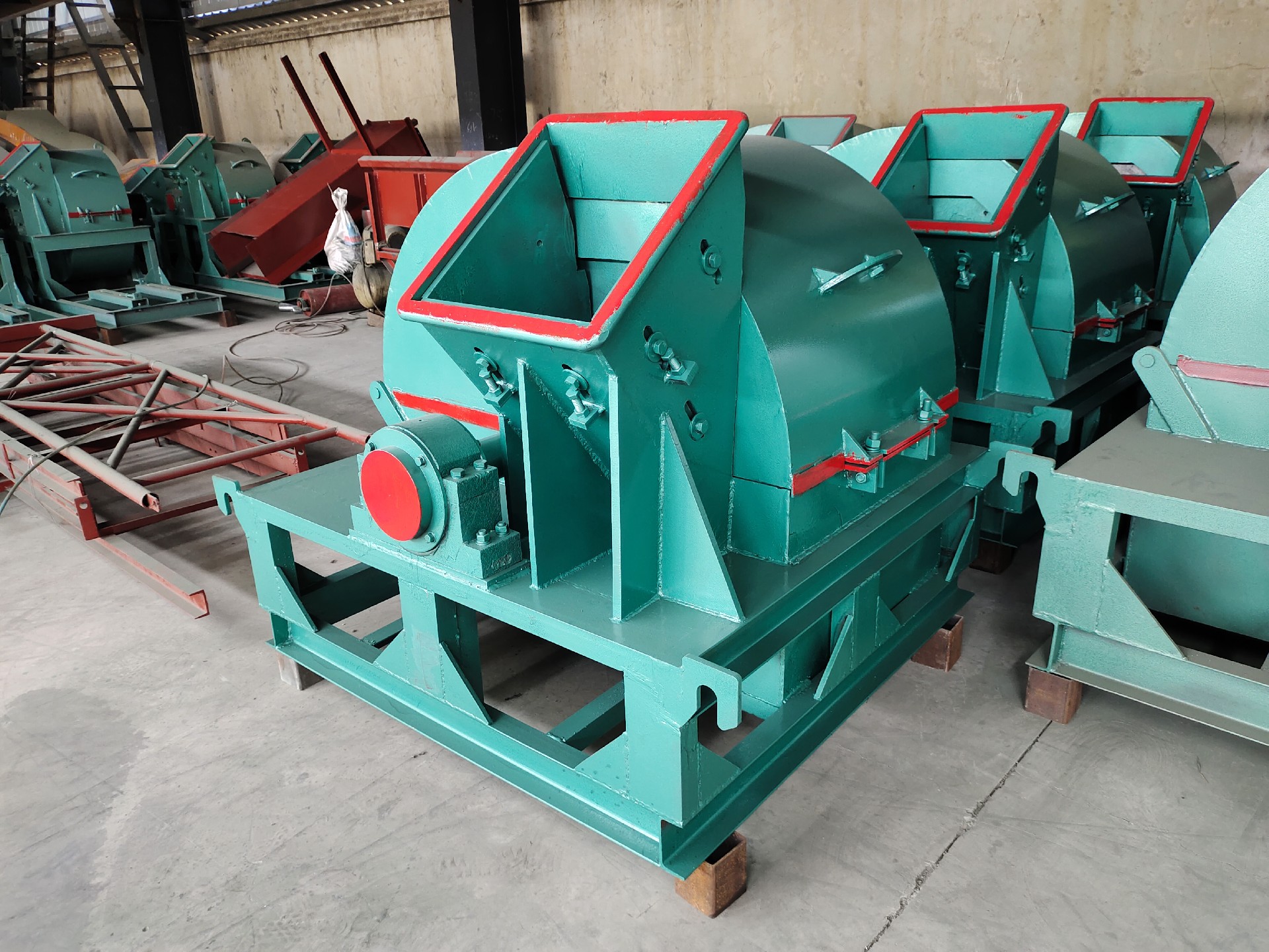 Mushroom powder shredder